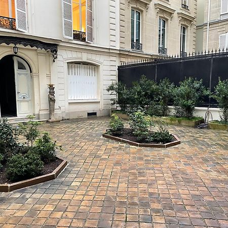 Apartamento Magnifique Studio Champs-Elysee París Exterior foto